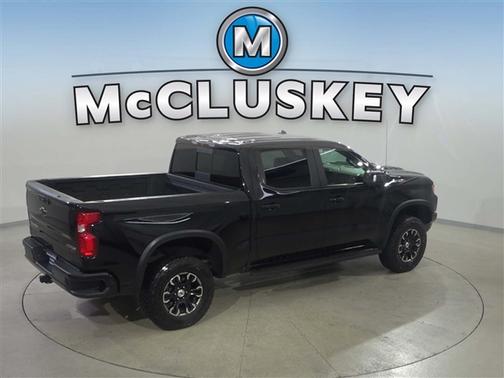 Black 2022 Chevrolet Silverado 1500 ZR2