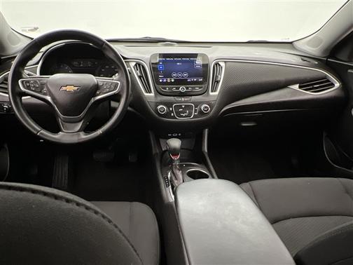 2023 Chevrolet Malibu FWD RS