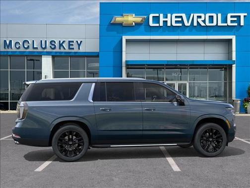2025 Chevrolet Suburban Premier