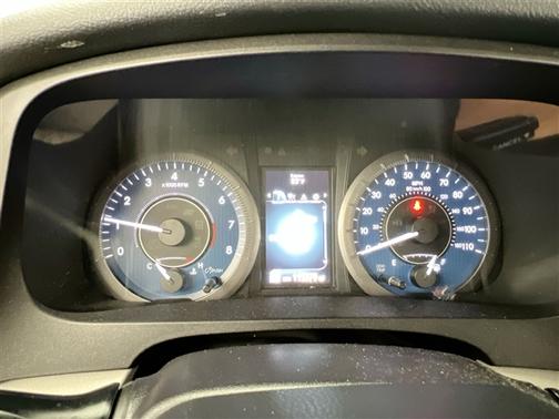 Midnight Black Metallic 2020 Toyota Sienna SE