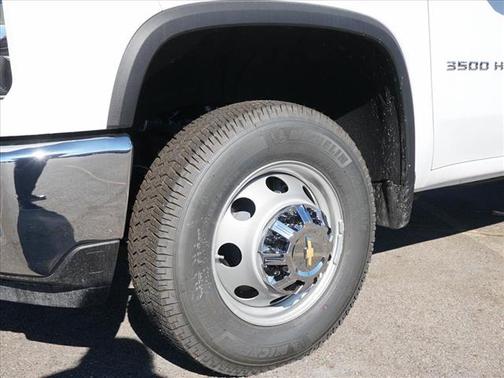 2025 Chevrolet Silverado 3500 WT