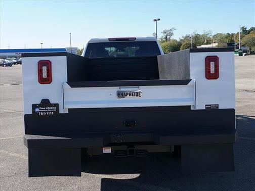 2025 Chevrolet Silverado 3500 WT