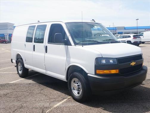 2025 Chevrolet Express 2500 RWD 2500 Regular Wheelbase WT