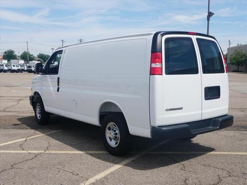 2025 Chevrolet Express 2500 RWD 2500 Regular Wheelbase WT