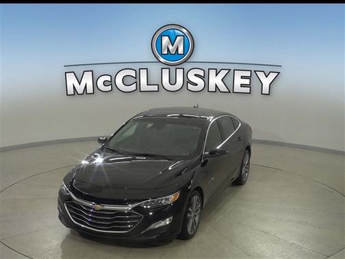 Mosaic Black Metallic 2025 Chevrolet Malibu FWD 2LT