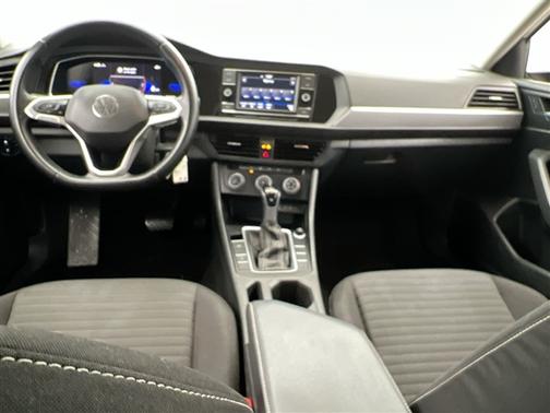 Pure White 2024 Volkswagen Jetta 1.5T S