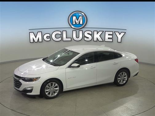 Summit White 2025 Chevrolet Malibu FWD 1LT