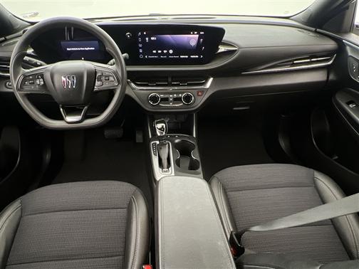 2025 Buick Envista Preferred FWD