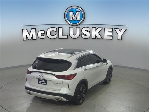 2022 INFINITI QX50 LUXE AWD