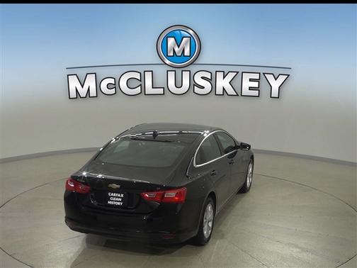 Mosaic Black Metallic 2025 Chevrolet Malibu FWD 1LT