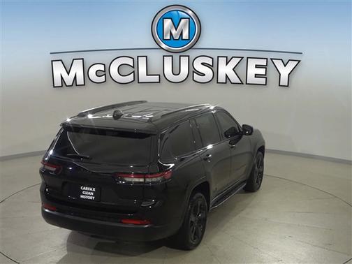 Diamond Black Crystal Pearlcoat 2022 Jeep Grand Cherokee L Limited
