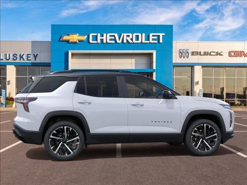 Polar White Tricoat 2026 Chevrolet Equinox AWD RS