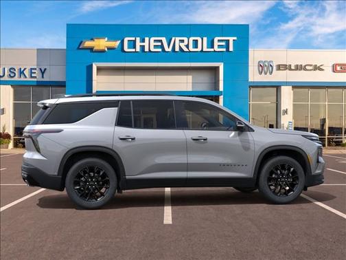 Sterling Gray Metallic 2026 Chevrolet Traverse LT