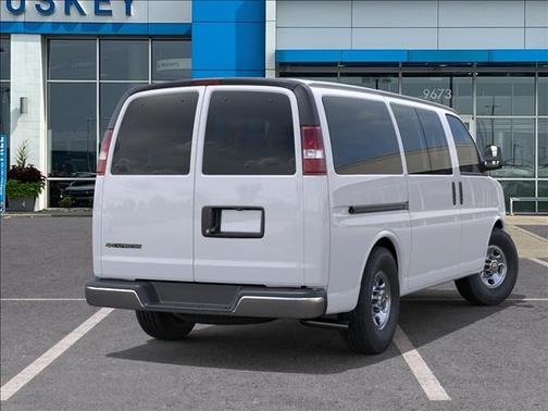 2025 Chevrolet Express 2500 LS