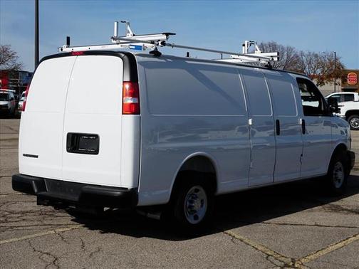 2025 Chevrolet Express 2500 RWD 2500 Extended Wheelbase WT