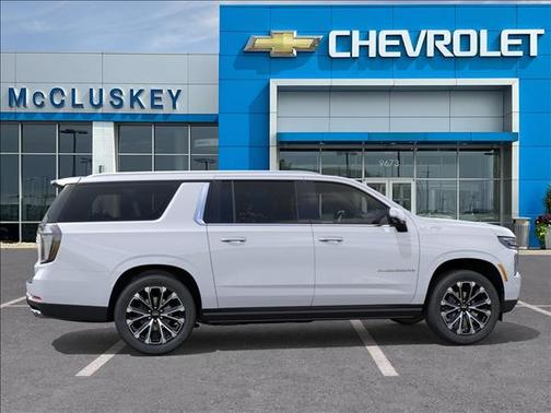 Polar White Tricoat 2026 Chevrolet Suburban High Country, 4WD