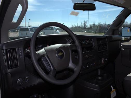 2026 Chevrolet Express 2500 2500 Extended Wheelbase, WT, RWD