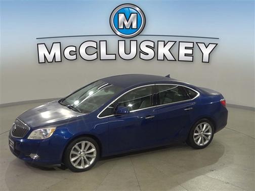 Luxo Blue Metallic 2013 Buick Verano Base