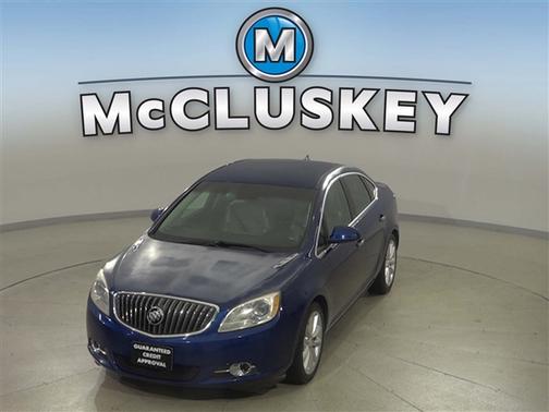 Luxo Blue Metallic 2013 Buick Verano Base