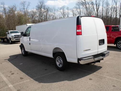 Summit White 2026 Chevrolet Express 2500 2500 Extended Wheelbase, WT, RWD