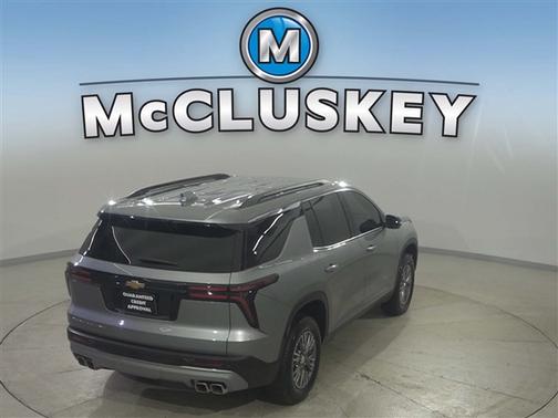 2024 Chevrolet Traverse LT