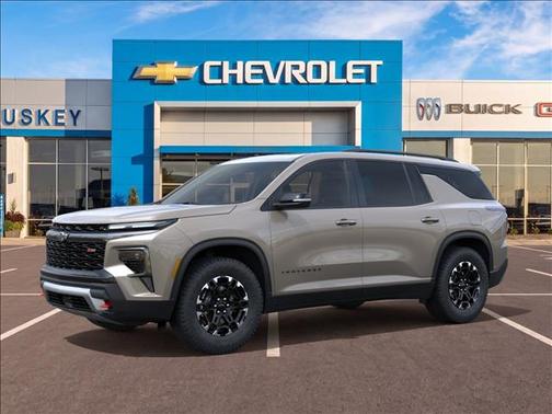 Sandstone Gray 2027 Chevrolet Traverse AWD Z71