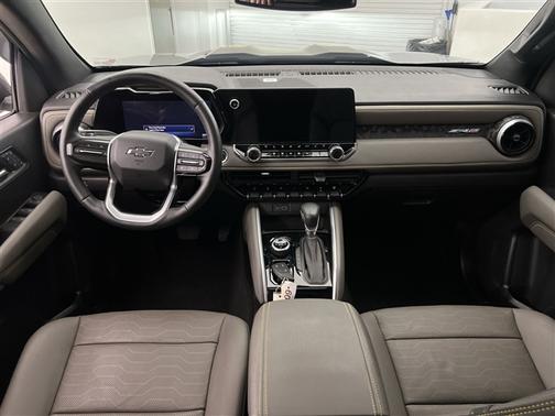 Sterling Gray Metallic 2024 Chevrolet Colorado ZR2