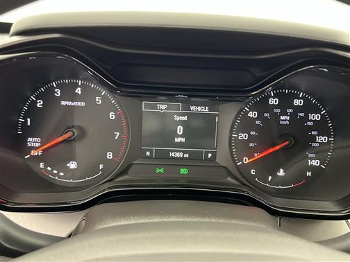 2025 Chevrolet Trax LS