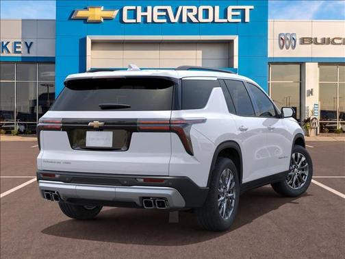 Summit White 2026 Chevrolet Traverse LT