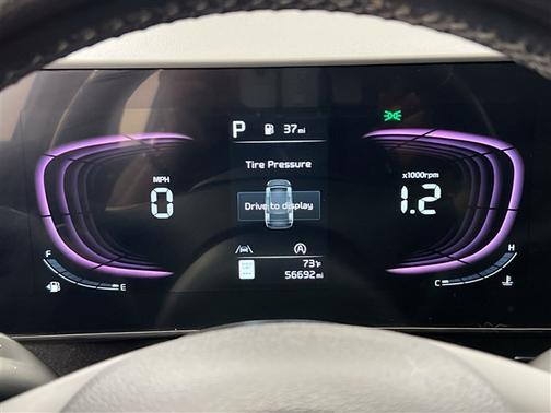 Everlasting Silver 2023 Kia Sportage EX
