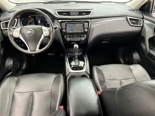 Pearl White 2016 Nissan Rogue SL