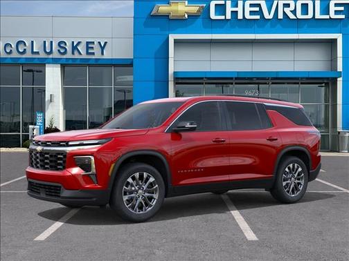 Radiant Red Tintcoat 2026 Chevrolet Traverse LT