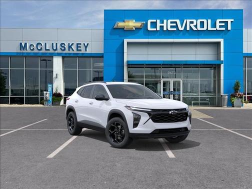 Summit White 2026 Chevrolet Trax LT