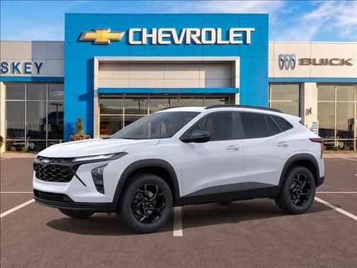 Summit White 2026 Chevrolet Trax LT