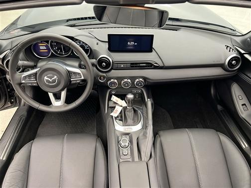 2025 Mazda MX-5 Miata RF Grand Touring