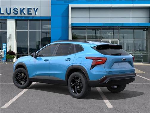 Marina Blue Metallic 2026 Chevrolet Trax LT
