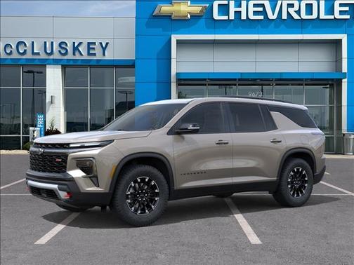 Sandstone Gray 2026 Chevrolet Traverse AWD Z71