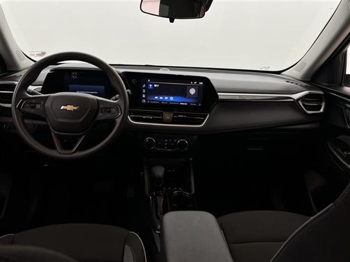 2025 Chevrolet Trailblazer LS