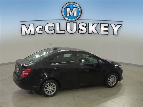 Mosaic Black Metallic 2018 Chevrolet Sonic LT