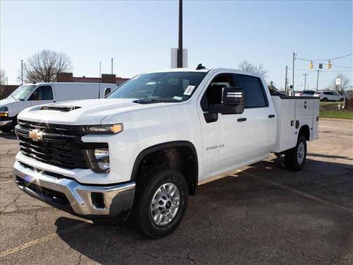 Summit White 2026 Chevrolet Silverado 2500 WT