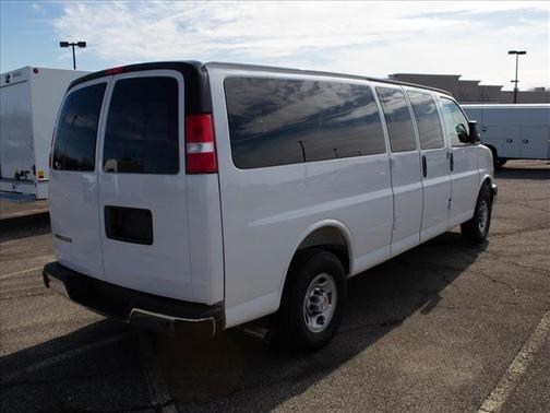 2025 Chevrolet Express 3500 RWD 3500 Extended Wheelbase LS