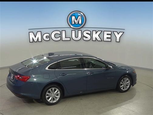 Lakeshore Blue Metallic 2025 Chevrolet Malibu FWD 1LT