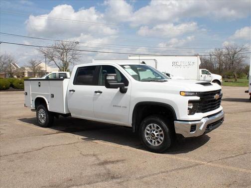 Summit White 2026 Chevrolet Silverado 2500 WT