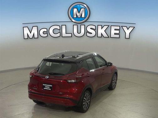 Scarlet Ember Tintcoat/Super Black 2021 Nissan Kicks SV