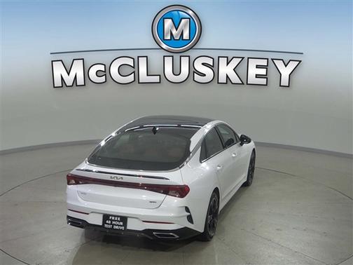 Glacial White Pearl 2024 Kia K5 GT-Line