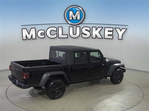 2023 Jeep Gladiator Sport