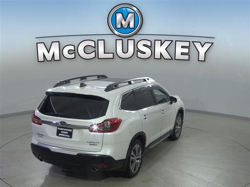 Crystal White Pearl 2021 Subaru Ascent Limited 7-Passenger