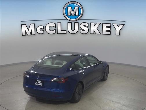 2022 Tesla Model 3 Standard Range