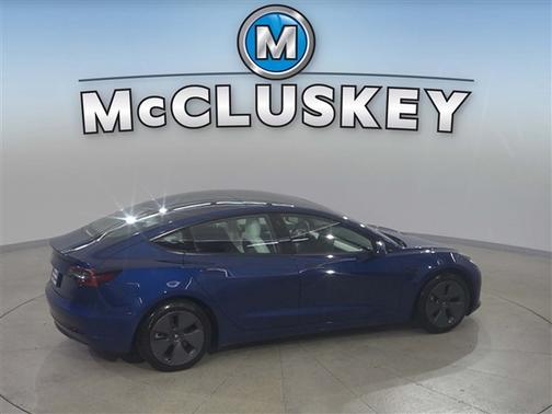 2022 Tesla Model 3 Standard Range