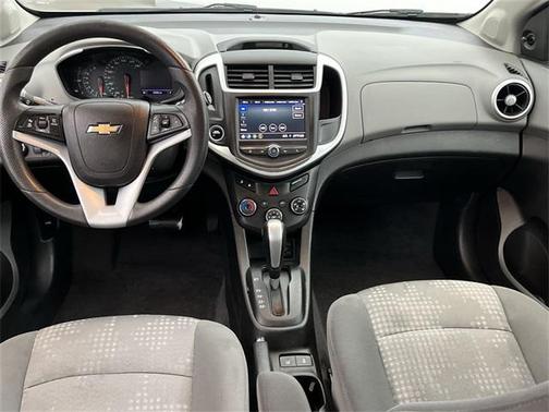 2020 Chevrolet Sonic FWD Hatchback 1FL 5-Door